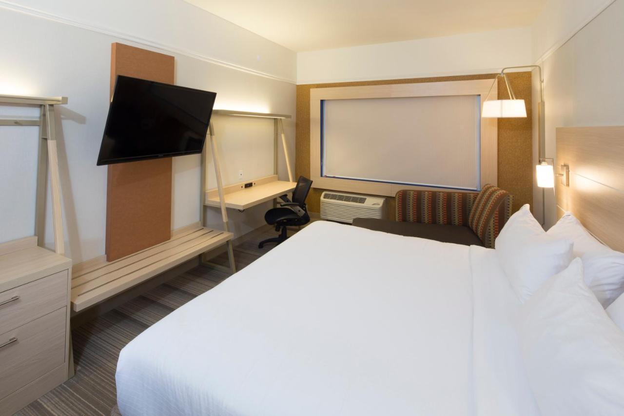 Holiday Inn Express Rochester Hills By Ihg Екстер'єр фото